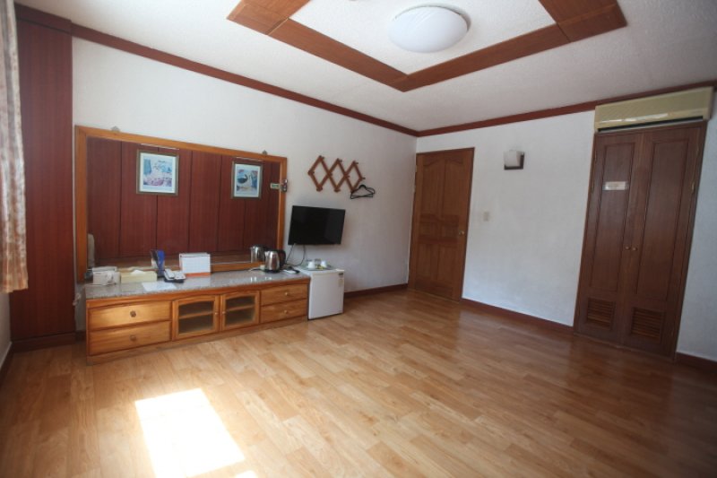 Backam Springs Hotel (백암스프링스호텔)[한국관광품질인증제/ Korea Quality] (12/31)
