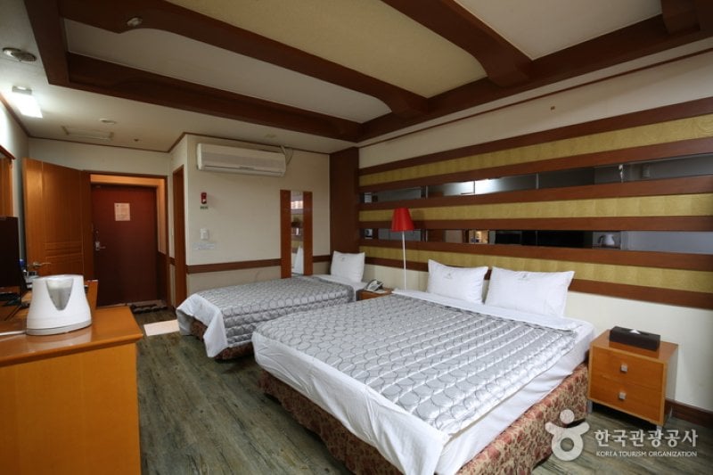 Business Hotel Renaissance (비즈니스 호텔 르네상스 호텔)[한국관광품질인증/Korea Quality] (11/34)