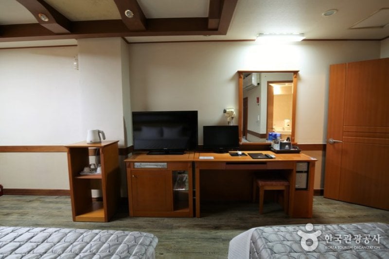 Business Hotel Renaissance (비즈니스 호텔 르네상스 호텔)[한국관광품질인증/Korea Quality] (12/34)