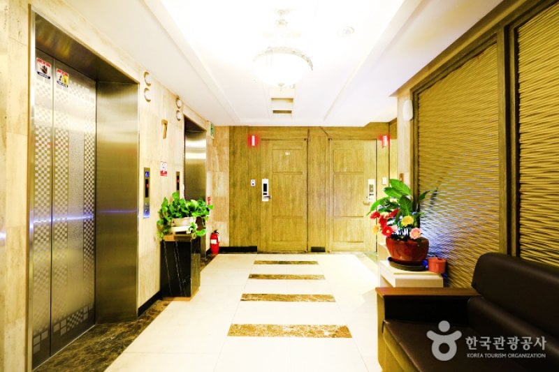 Hotel Kobos(호텔코보스)[한국관광품질인증/Korea Quality] (36/38)