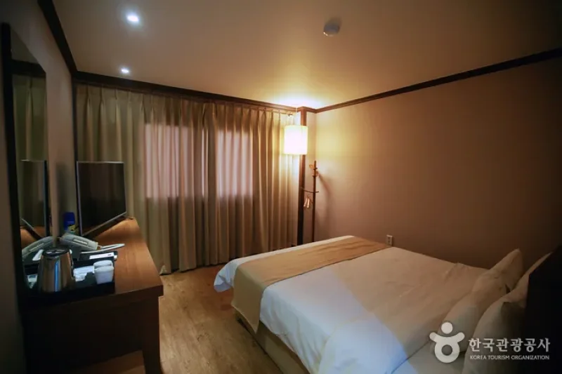 Jeonju Yihua Hotel (전주 이화호텔)[한국관광품질인증제/ Korea Quality] (5/15)