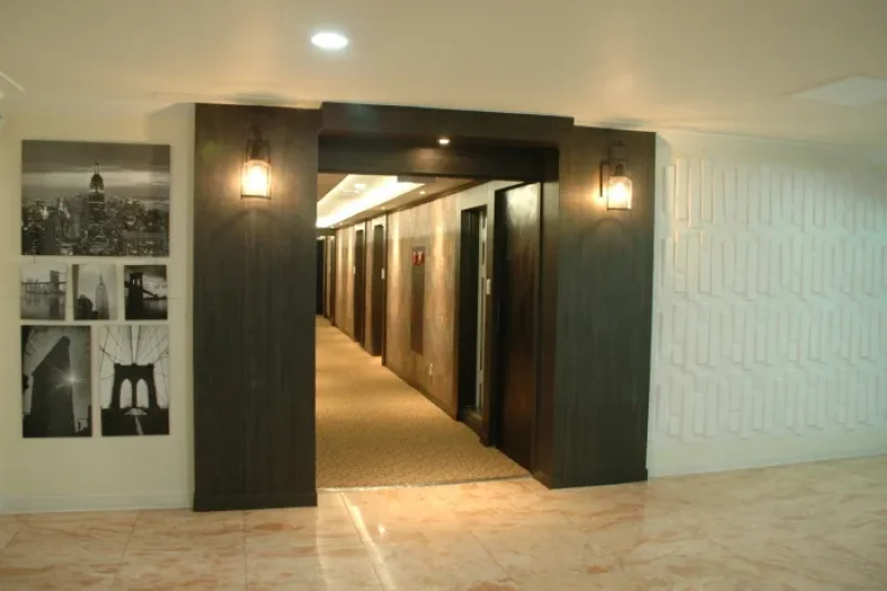 Prince Hotel  (24/49)