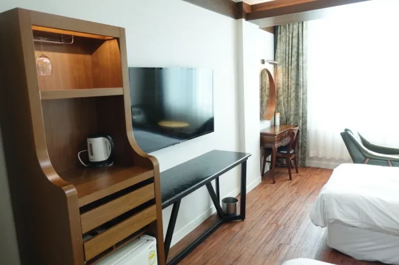 Prince Hotel  (30/49)