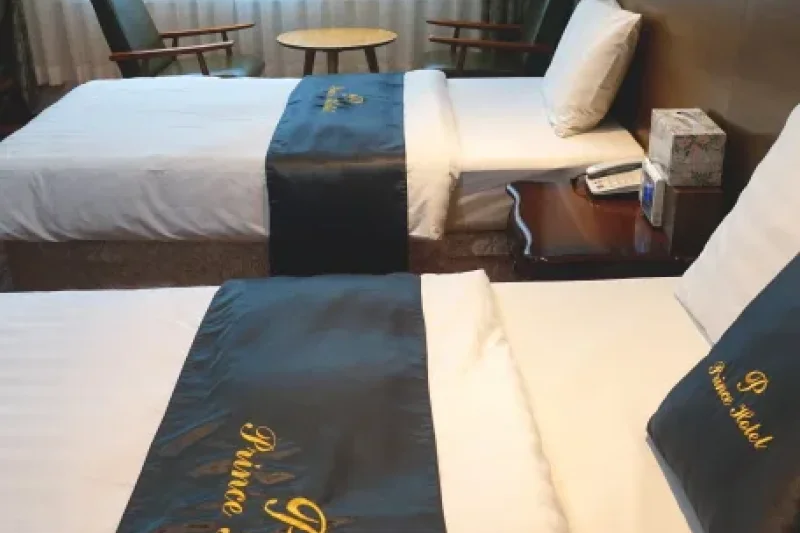 Prince Hotel  (31/49)