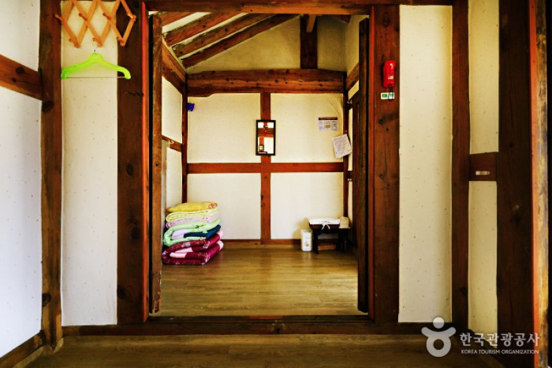 Pyochungjae Korean Culture Experience Hall (표충재 전통체험관)[한국관광품질인증/Korea Quality] (5/13)