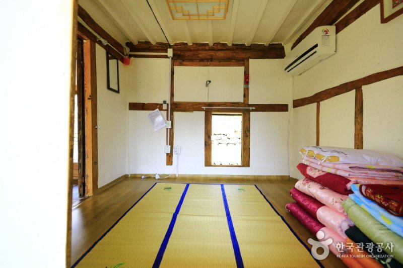 Pyochungjae Korean Culture Experience Hall (표충재 전통체험관)[한국관광품질인증/Korea Quality] (7/13)