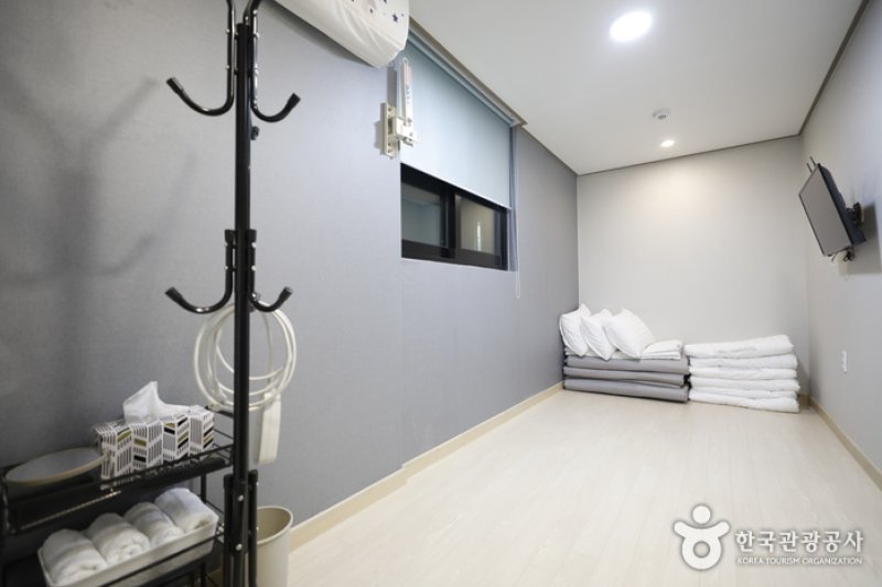O Guest & Mini Hotel (오게스트 앤 미니호텔)[한국관광품질인증제/ Korea Quality] (8/16)