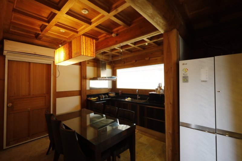 Hanchaedang Hanok Stay Center (한채당 체험한옥관) [한국관광품질인증/Korea Quality] (5/17)