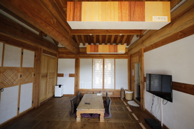 Hanchaedang Hanok Stay Center (한채당 체험한옥관) [한국관광품질인증/Korea Quality] (12/17)