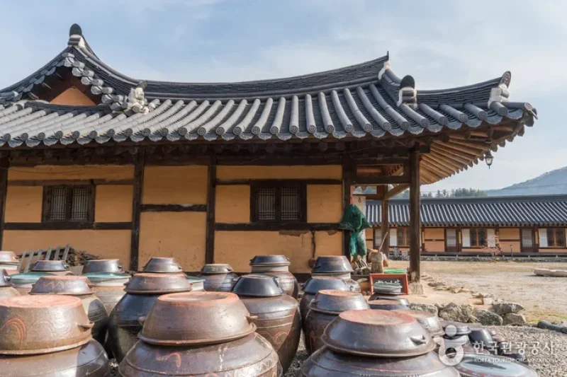 Chi-ong Art Center (취옹예술관)[한국관광품질인증제/ Korea Quality] (4/18)