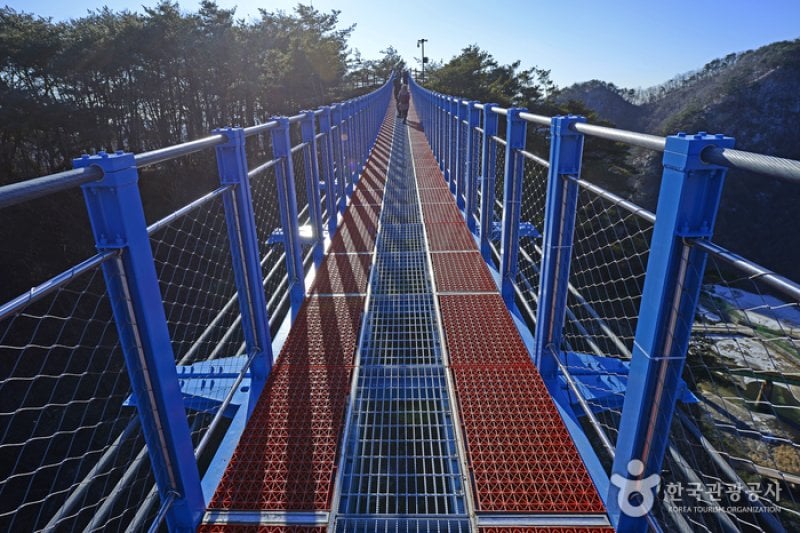 Wonju Sogeumsan Mountain Suspension Bridge  (10/23)