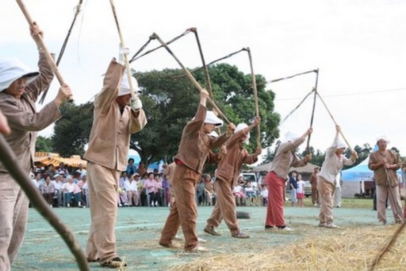 Jeju Seongeup Village Tradition Reenactment Folk Festival  (2/7)