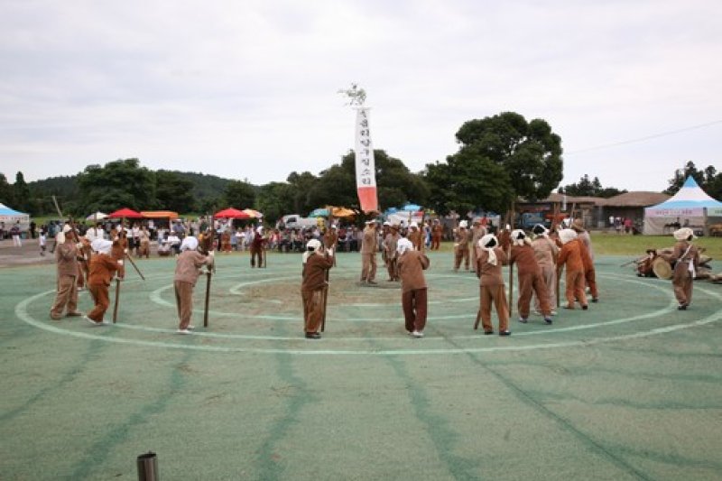 Jeju Seongeup Village Tradition Reenactment Folk Festival  (4/7)