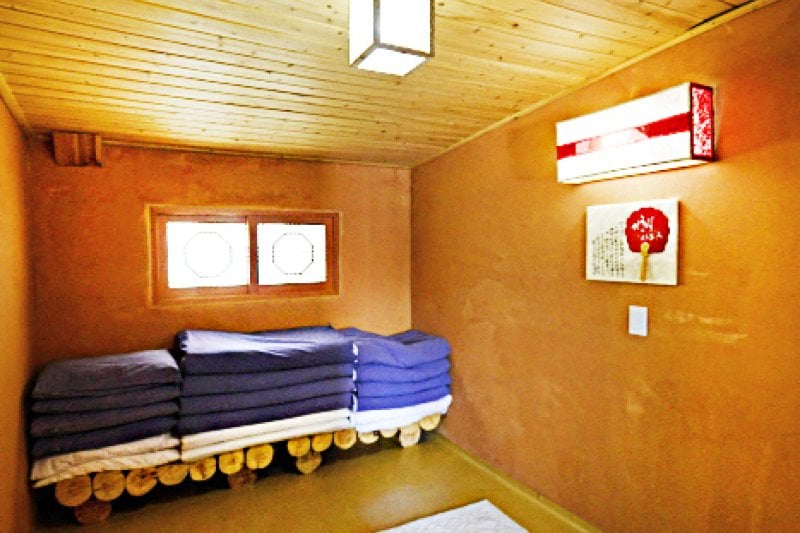 Paroho Hanok Pension (파로호한옥펜션) [한국관광품질인증제/ Korea Quality] (4/32)