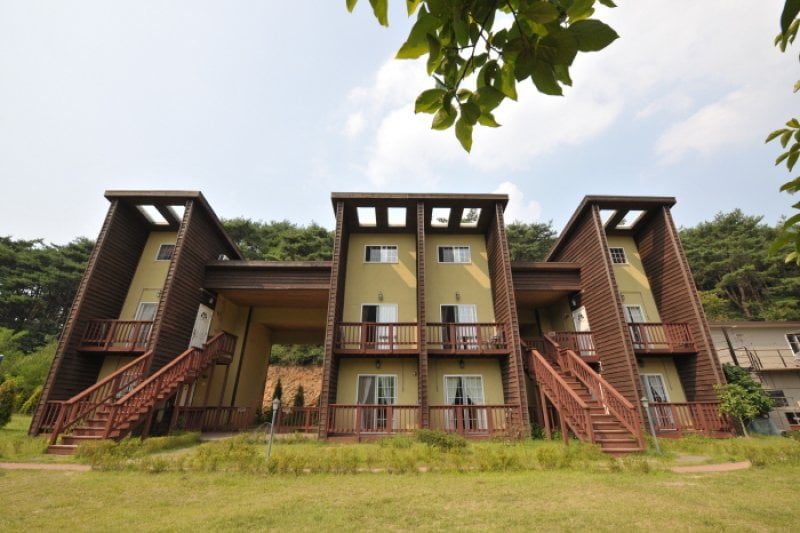 Underwind Tourist Farm  (바람아래관광농원) [한국관광품질인증제/ Korea Quality] (1/31)