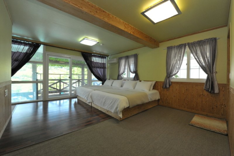 Underwind Tourist Farm  (바람아래관광농원) [한국관광품질인증제/ Korea Quality] (11/31)