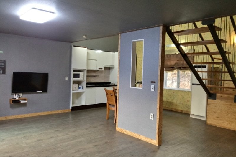 Underwind Tourist Farm  (바람아래관광농원) [한국관광품질인증제/ Korea Quality] (29/31)