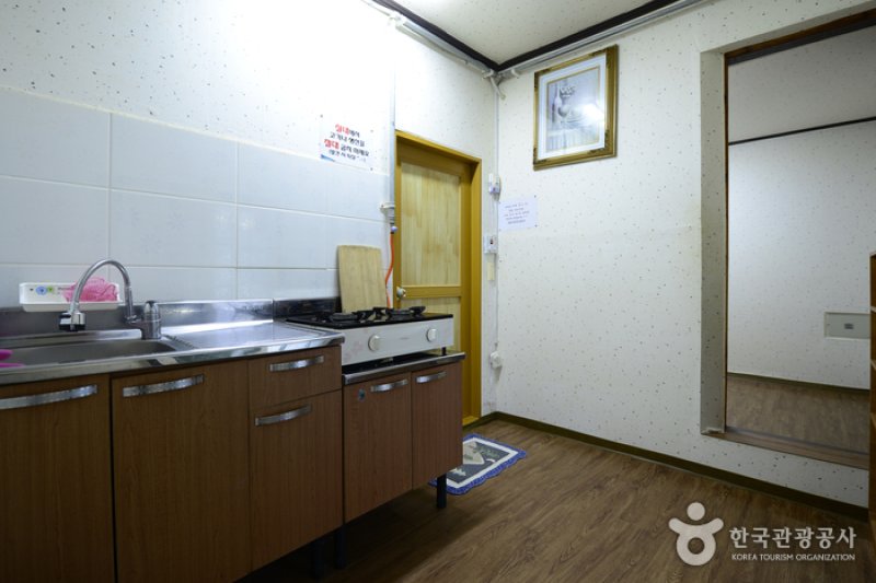 Pungduck Old House (풍덕고택)[한국관광품질인증제/ Korea Quality] (7/11)