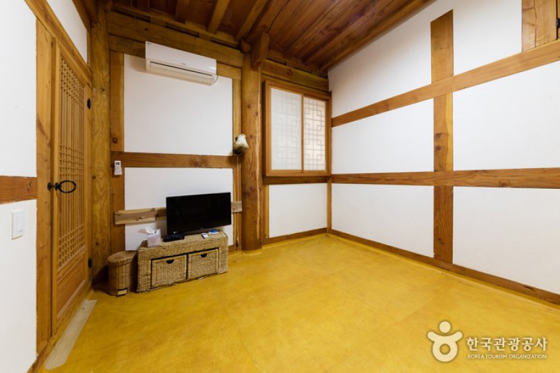 Mureungdonwon Hanok Guesthouse (Janyeonae Hanok Guesthouse) (무릉도원한옥집(자연애 한옥집))[한국관광품질인증제/ Korea Quality] (7/15)