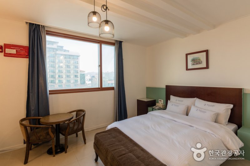 Charman Hotel (샤르망호텔)[한국관광품질인증제/ Korea Quality] (6/15)