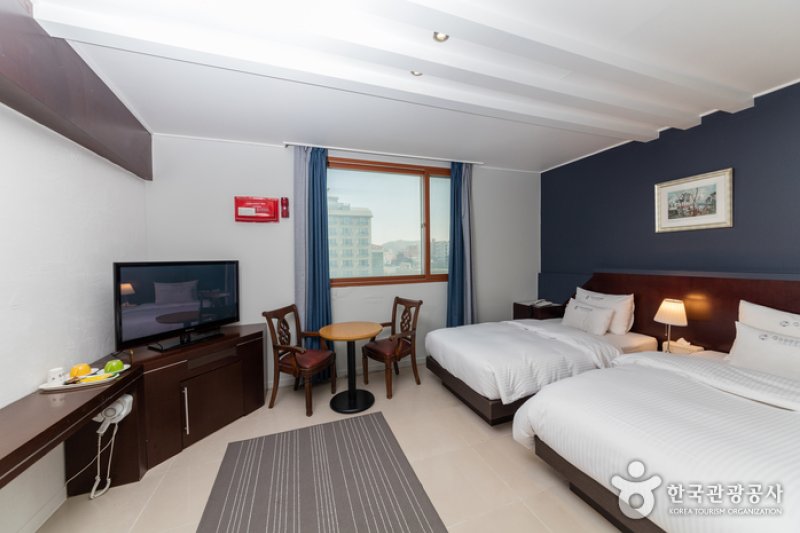 Charman Hotel (샤르망호텔)[한국관광품질인증제/ Korea Quality] (10/15)