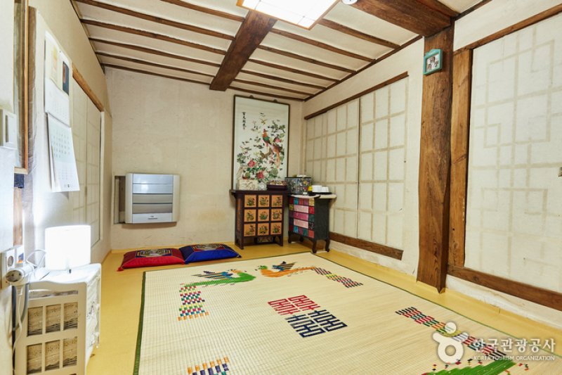 Yangsodang House (안동김씨종택 양소당)[한국관광품질인증제/ Korea Quality] (4/13)
