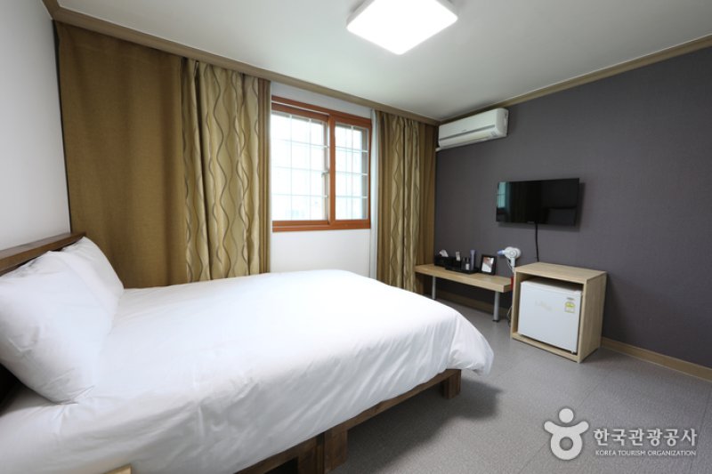 mujuresortel(무주리조텔) [한국관광품질인증/ Korea Quality] (2/12)