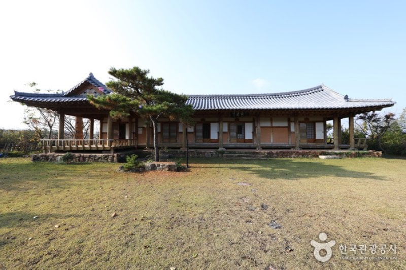 Wolindang (월인당) [한국관광품질인증제/ Korea Quality] (1/21)