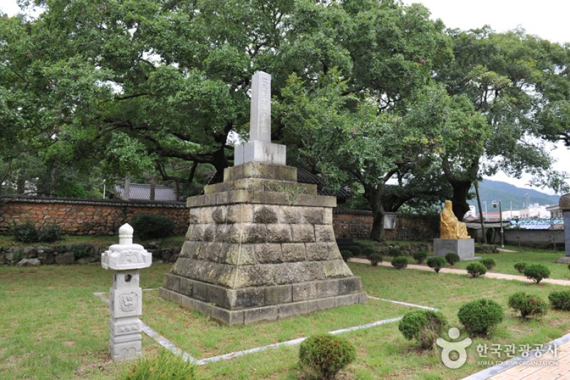 Gokseong Dangunjeon Shrine  (6/6)