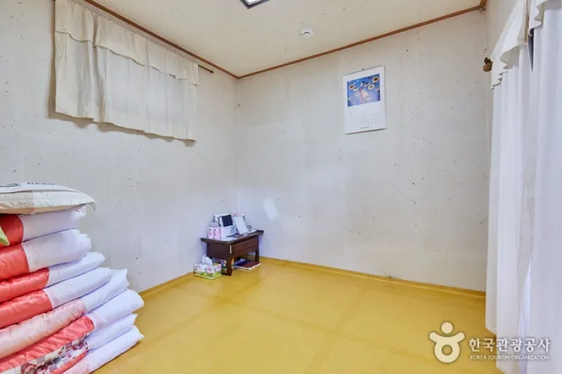 The Old House of Mansan (만산고택) (14/22)