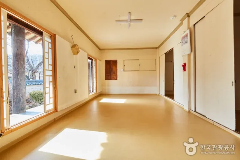 The Old House of Mansan (만산고택) (20/22)