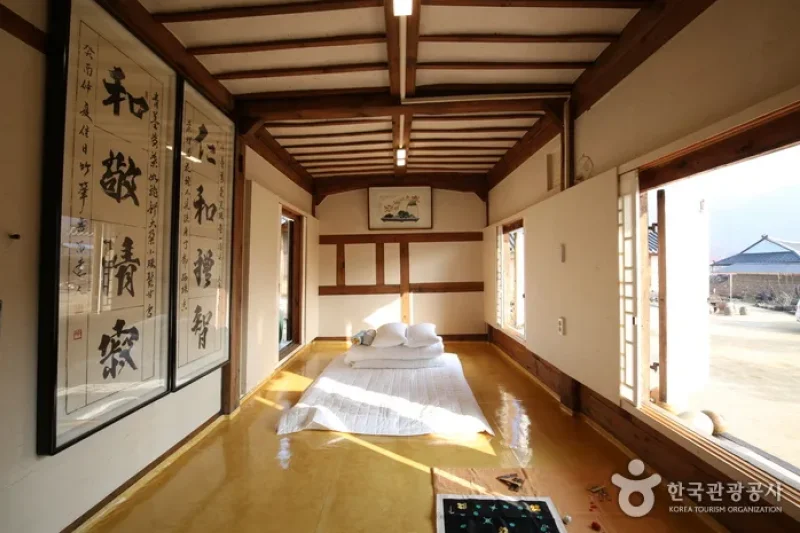 The Old House of Cheongwon (Cheongwondang) (청원당)[한국관광품질인증제/ Korea Quality] (11/12)