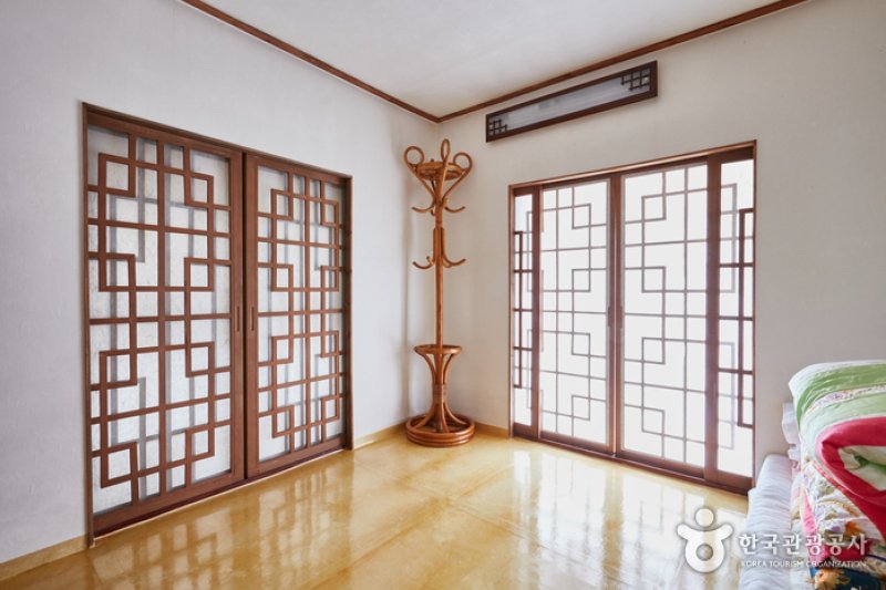 Wonhak Goga (Wonhak Old House) (원학고가) [한국관광품질인증/Korea Quality]