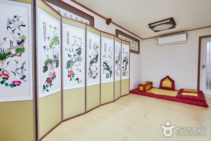 Wonhak Goga (Wonhak Old House) (원학고가) [한국관광품질인증/Korea Quality]