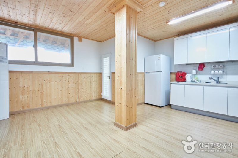 Wonhak Goga (Wonhak Old House) (원학고가) [한국관광품질인증/Korea Quality]