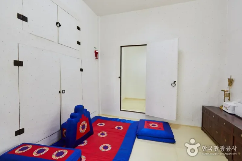 Wolgang Gotaek (The Old House of Choi Clan)(월강고택(최씨고가))[한국관광품질인증/Korea Quality] (8/14)