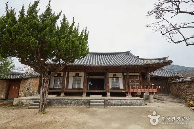 Wolgang Gotaek (The Old House of Choi Clan)(월강고택(최씨고가))[한국관광품질인증/Korea Quality] (12/14)