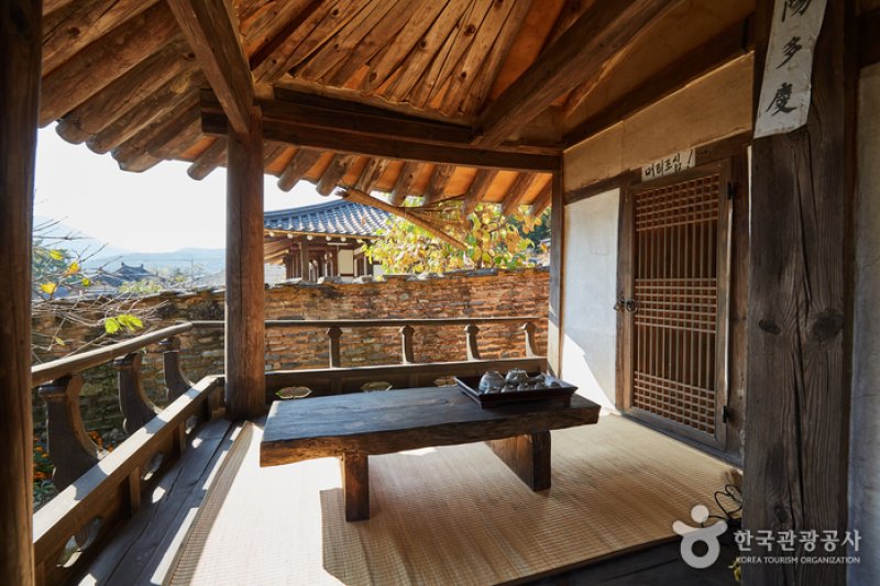 The Old House of Choi Pilgan in Goseong (고성 최필간고택) [한국관광품질인증/Korea Quality] (6/16)