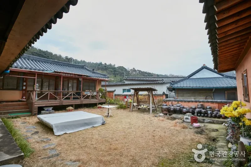 Gaesil Village Farming Association Corporation (Seokjeongdaek House) (개실마을영농조합법인 석정댁)[한국관광품질인증제/ Korea Quality] (7/11)