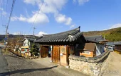 Long-running Motgoldaek House (개실마을영농조합법인 못골댁)[한국관광품질인증제/ Korea Quality]