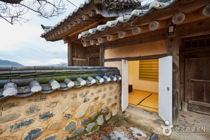 Hyangdan - Hanok Stay (향단 - 한옥스테이) (2/18)