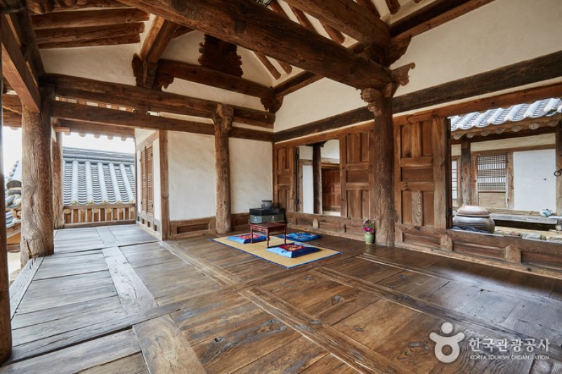 Hyangdan - Hanok Stay (향단 - 한옥스테이) (10/18)