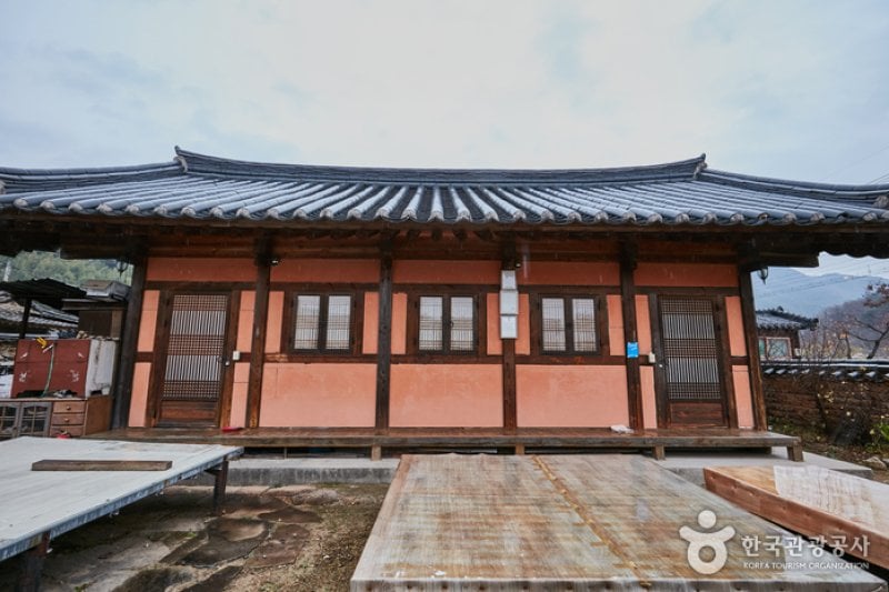 Gaesil Village Farming Association Corporation (Woongidaek House) (개실마을영농조합법인 웅기댁)[한국관광품질인증제/ Korea Quality] (6/10)