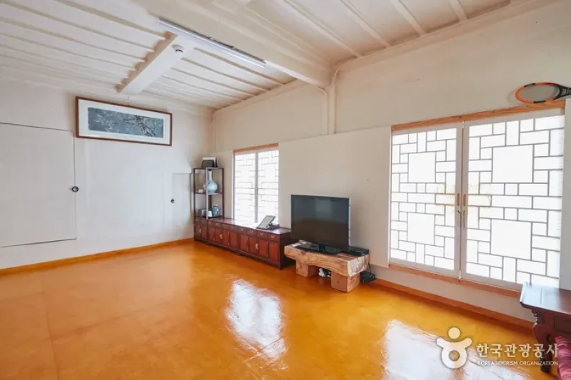 Songjeong Gotaek (The Old House of Songjeong)(송정고택)[한국관광품질인증/Korea Quality] (7/16)