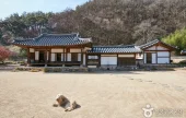 Songjeong Gotaek (The Old House of Songjeong)(송정고택)[한국관광품질인증/Korea Quality]