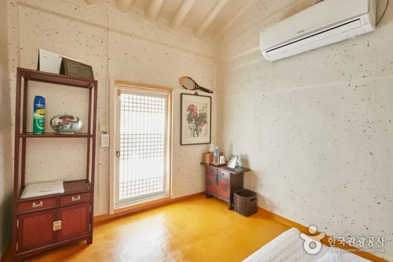 Songjeong Gotaek (The Old House of Songjeong)(송정고택)[한국관광품질인증/Korea Quality] (12/16)
