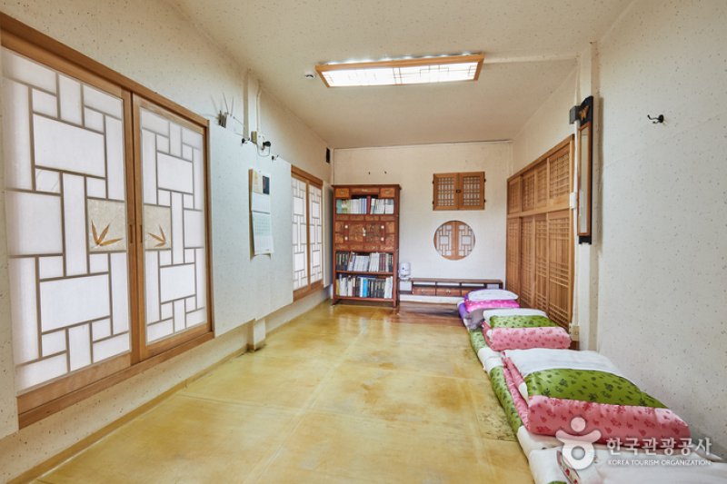 Nosongjeong Head House (노송정종택(퇴계생가))[한국관광품질인증제/ Korea Quality] (14/16)