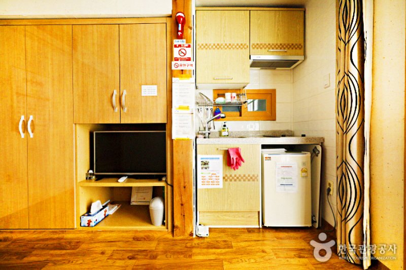 sil Village Farming Association Corporation (Hadong House) (개실마을영농조합법인 하동댁)[한국관광품질인증제/ Korea Quality] (3/10)