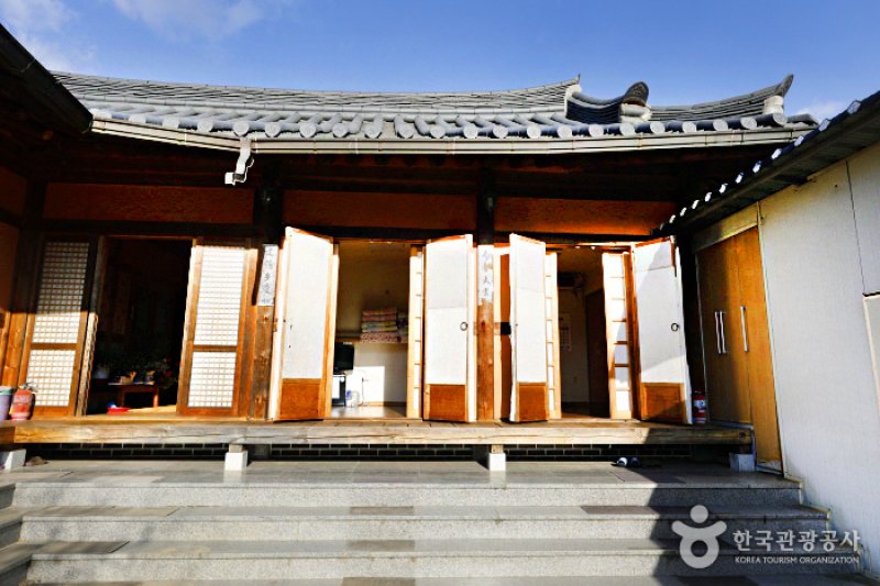 sil Village Farming Association Corporation (Hadong House) (개실마을영농조합법인 하동댁)[한국관광품질인증제/ Korea Quality] (8/10)