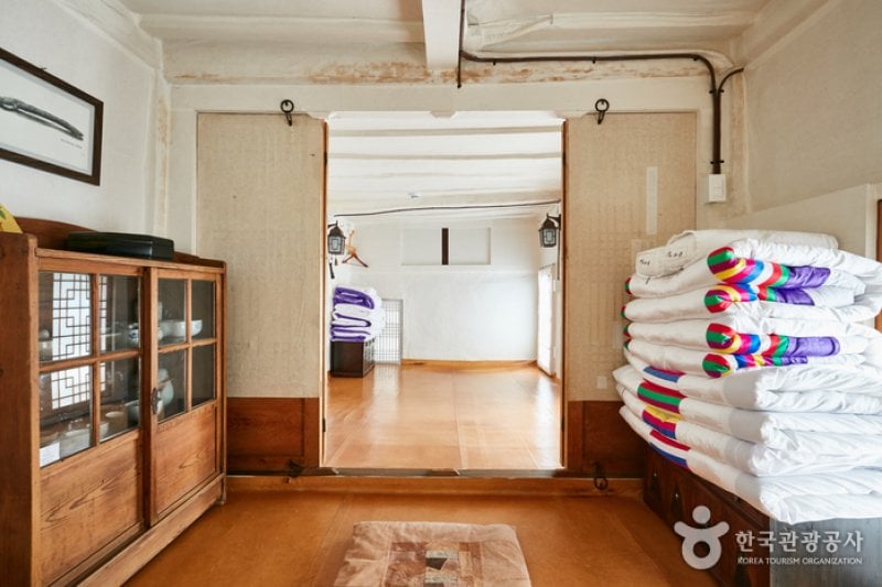 The Seongcheondaek House (주왕산 성천댁) [한국관광품질인증제/ Korea Quality] (5/12)